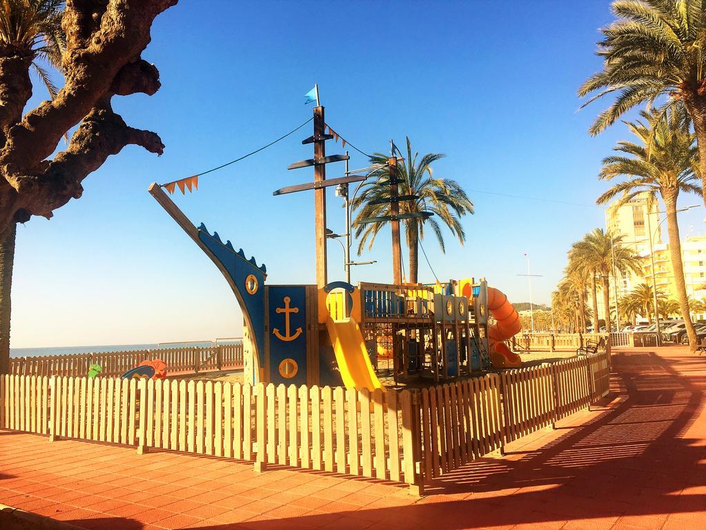 Lloret Beach Apartments 료렛 드 마르 객실 사진